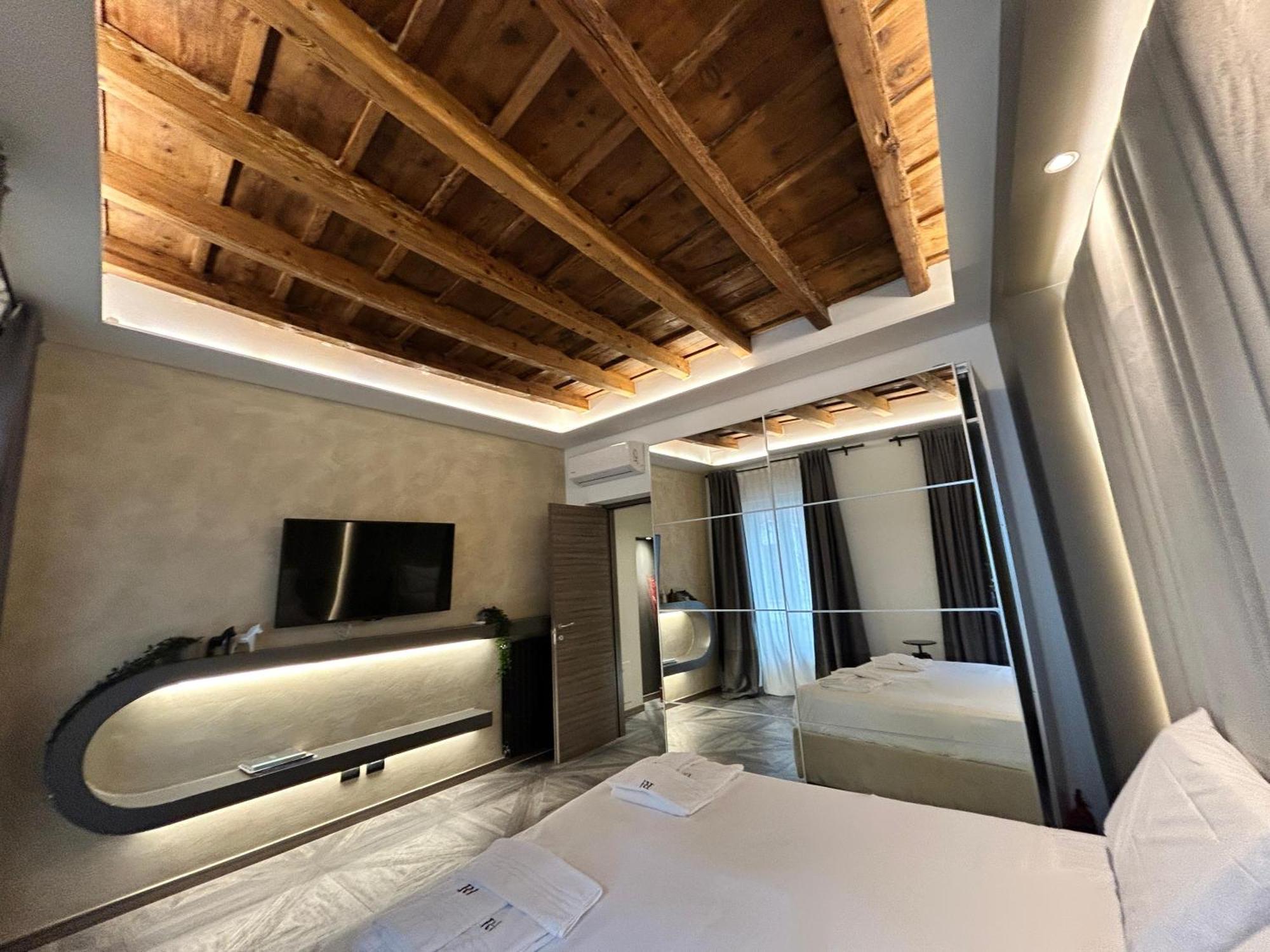 Davinci Apartament Near Duomo Milaan Buitenkant foto